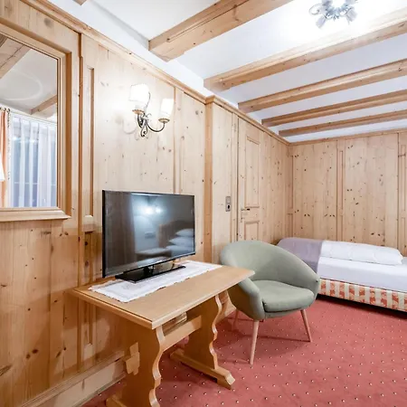 게스트하우스 Sandbur Walserhaus *